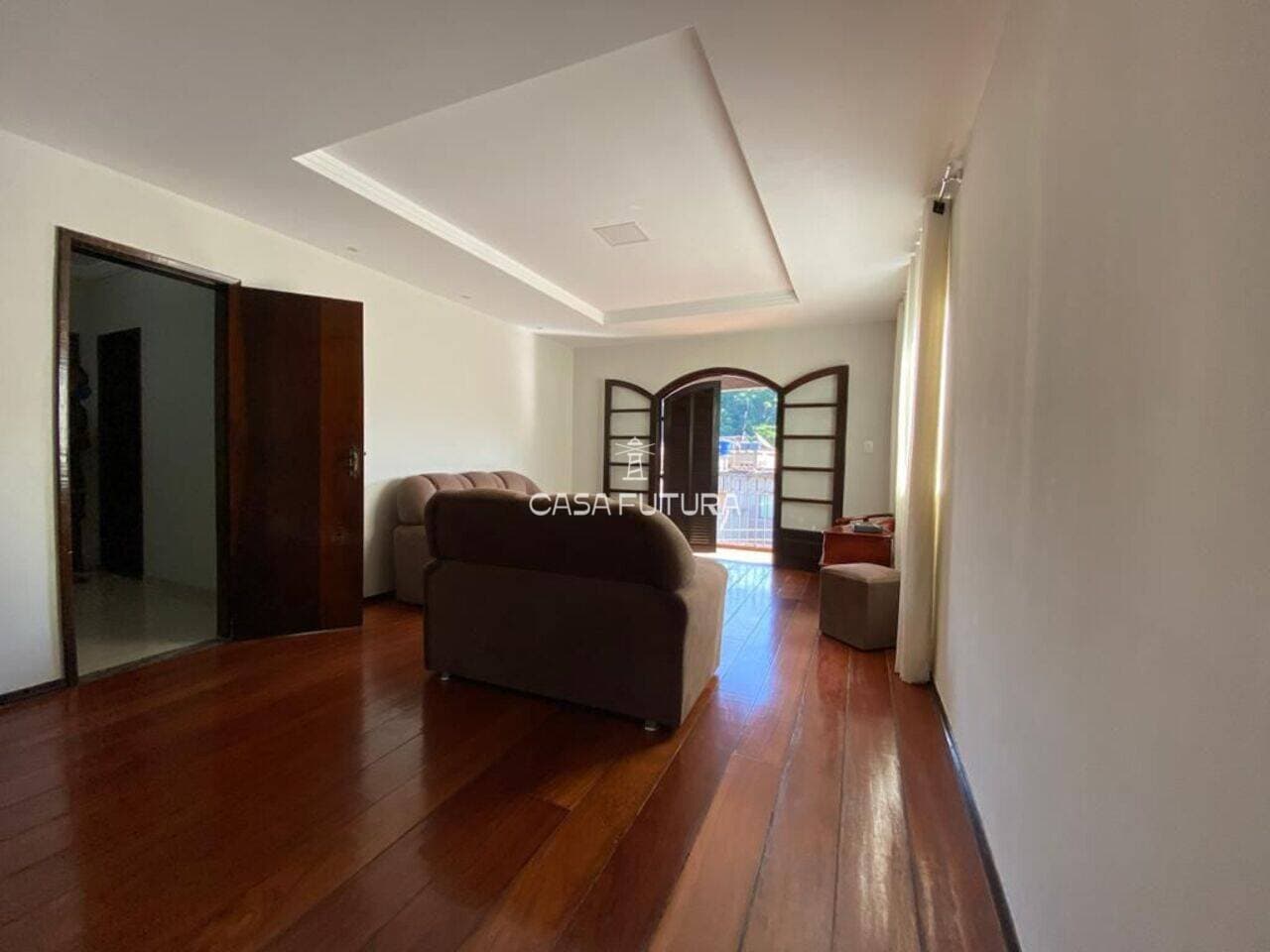 Apartamento com 4 quartos, 188 m² - foto 3