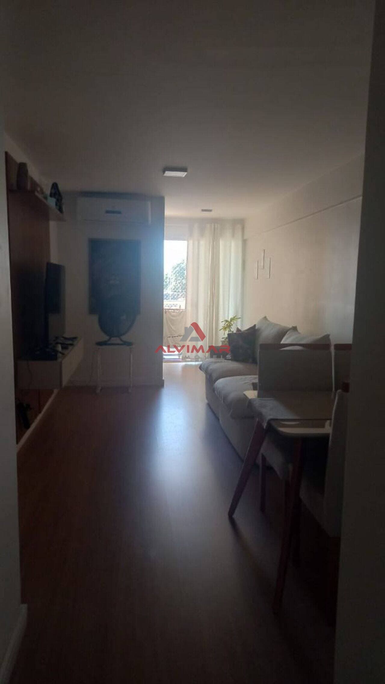 Apartamento com 2 quartos, 110 m² - foto 4