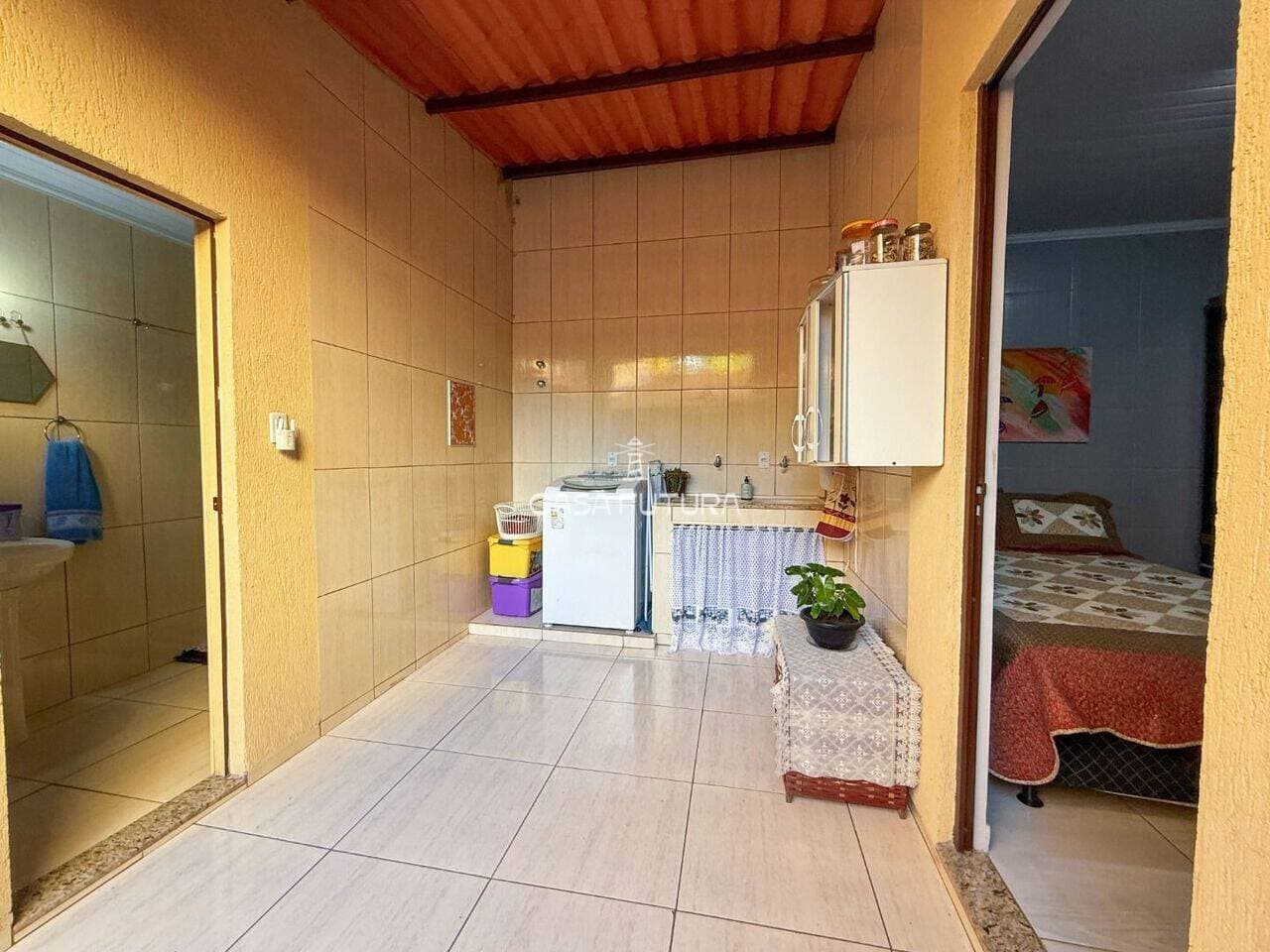 Casa com 2 quartos, 118 m² - foto 3