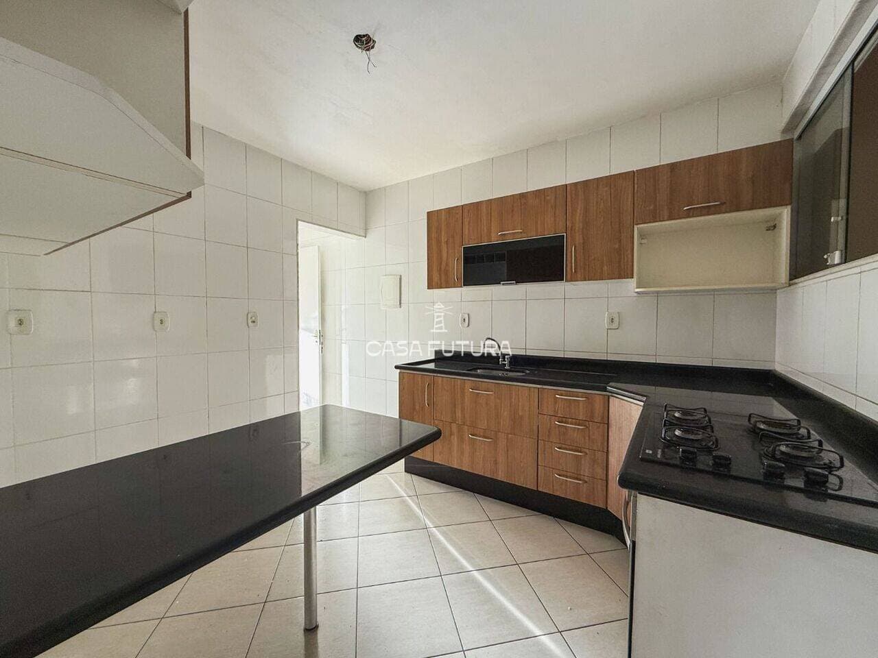 Casa com 3 quartos, 107 m² - foto 8