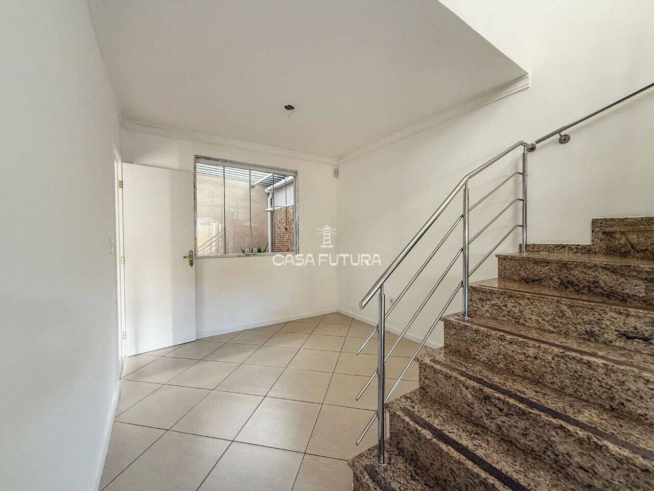 Casa com 3 quartos, 107 m² - foto 4
