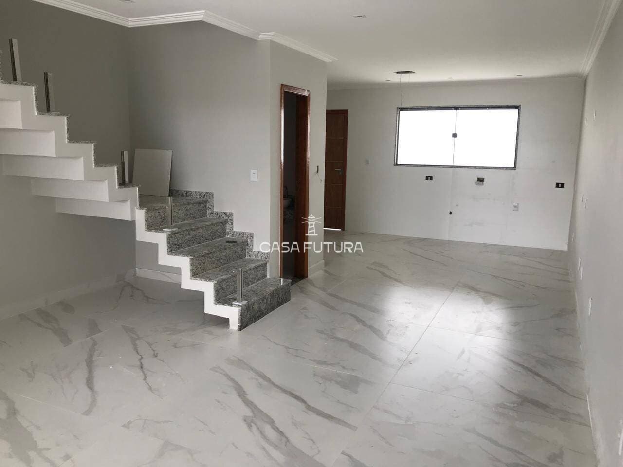 Casa com 3 quartos, 182 m² - foto 2