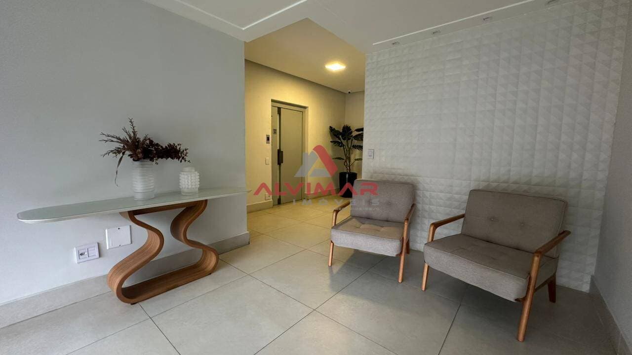 Apartamento com 3 quartos, 98 m² - foto 2