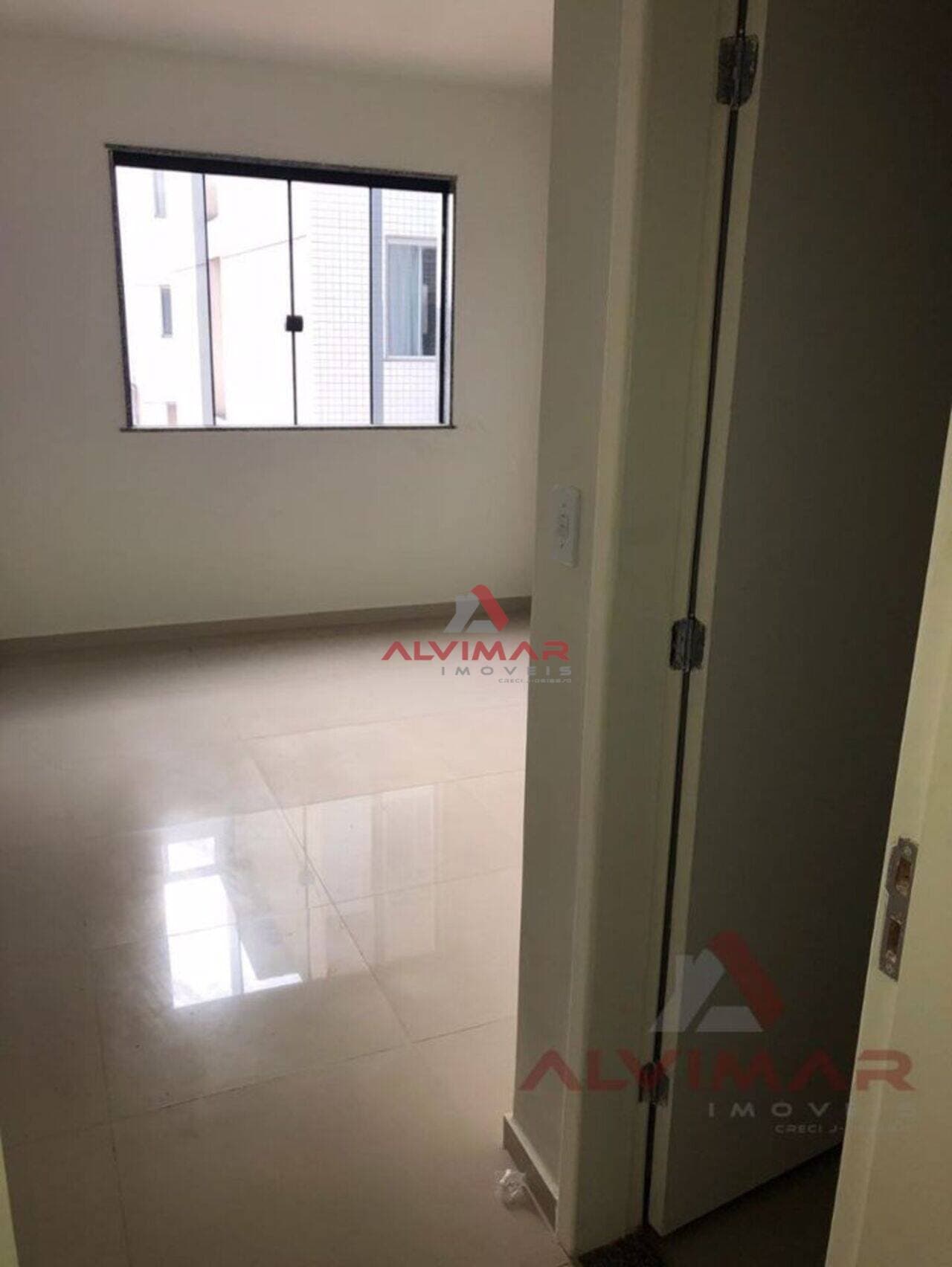 Apartamento com 2 quartos, 105 m² - foto 4