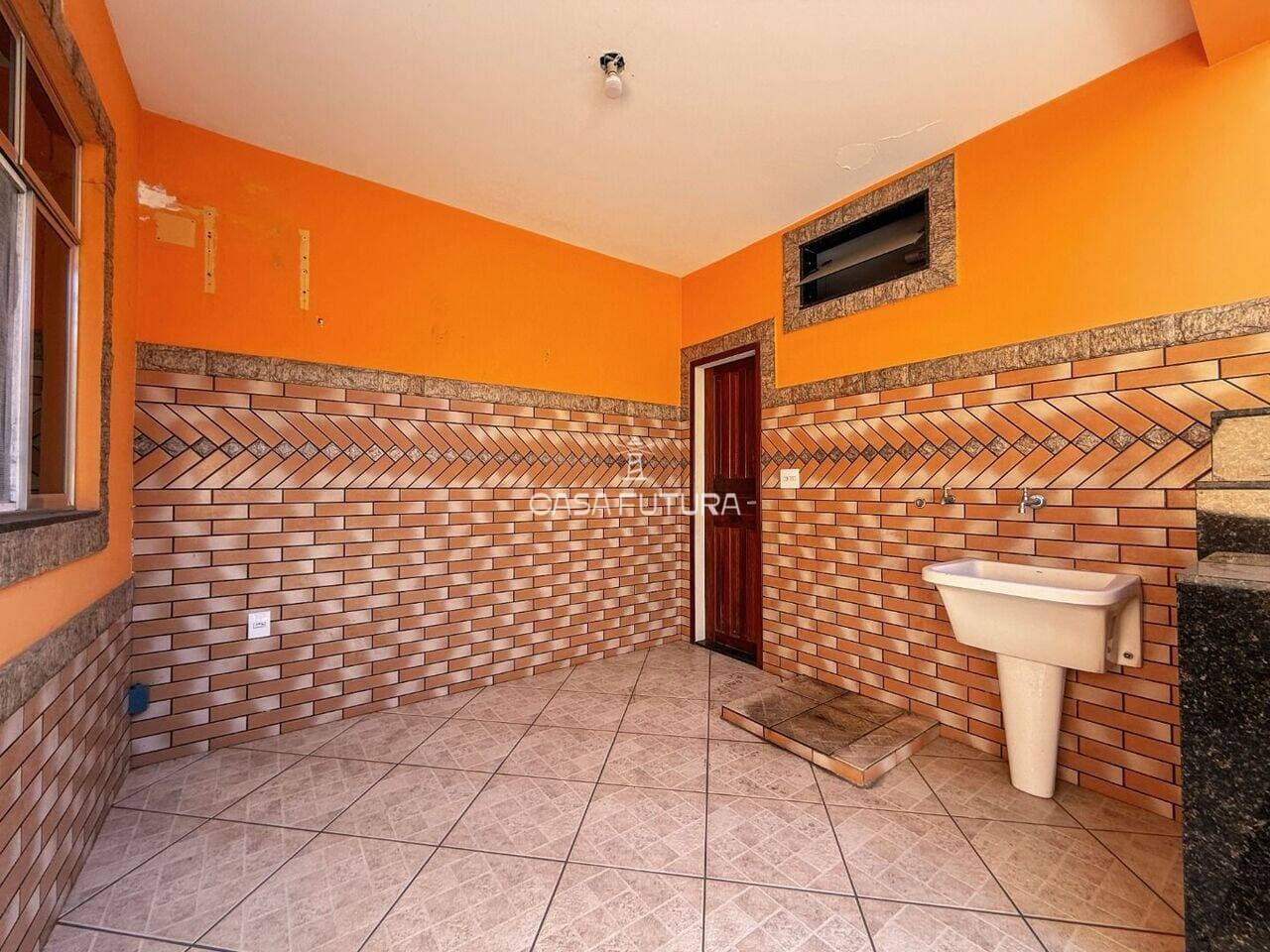 Casa com 4 quartos, 114 m² - foto 8