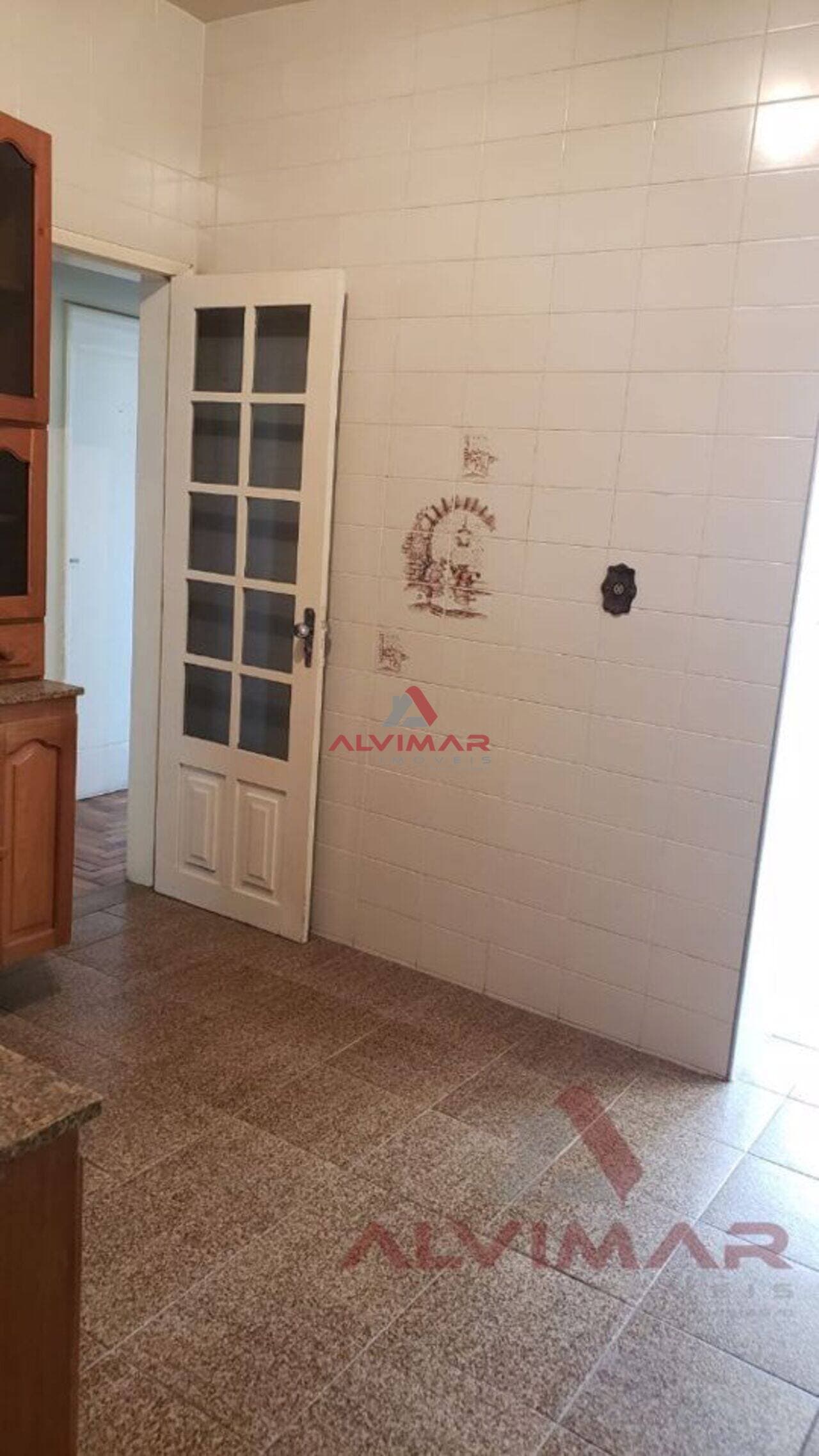 Apartamento com 2 quartos, 80 m² - foto 7