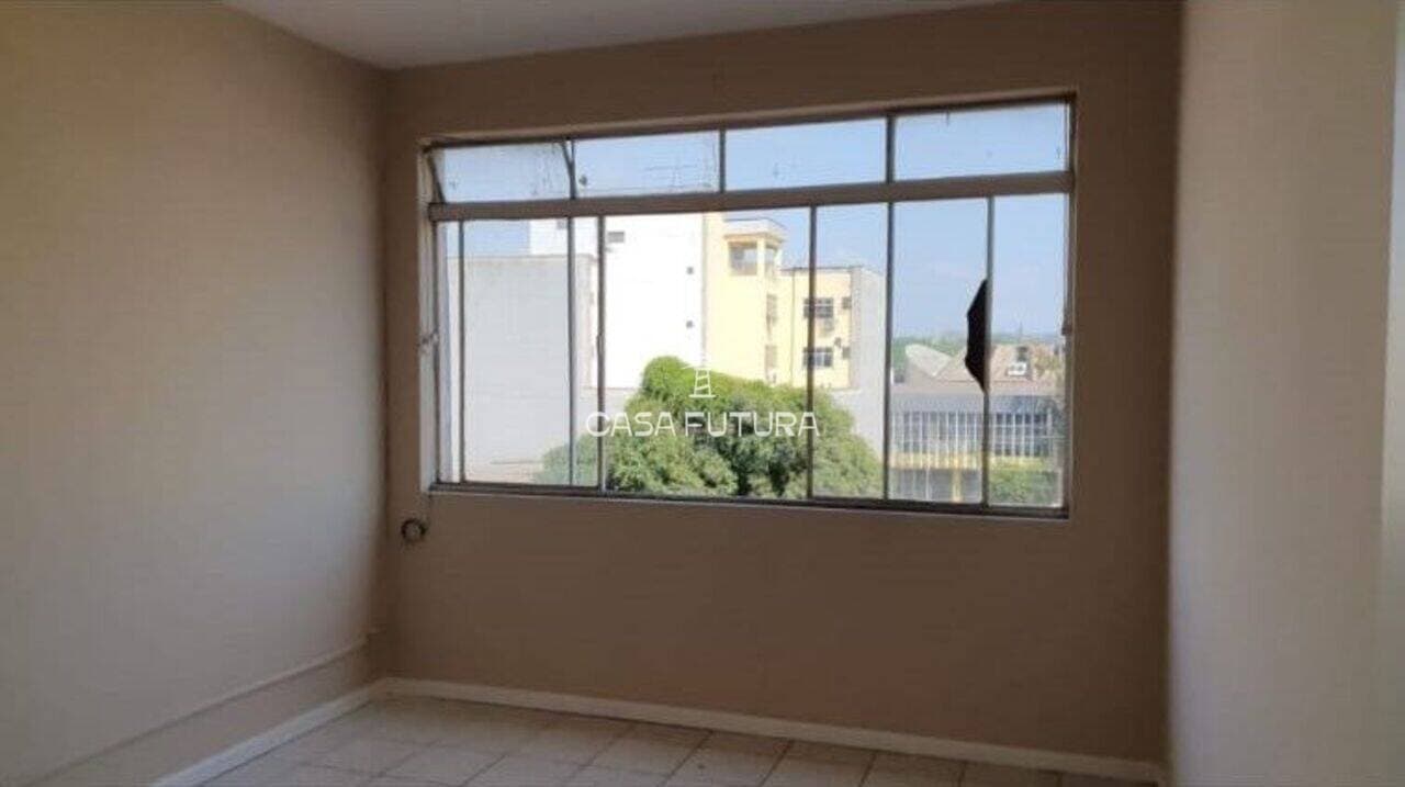Apartamento com 2 quartos, 63 m²
