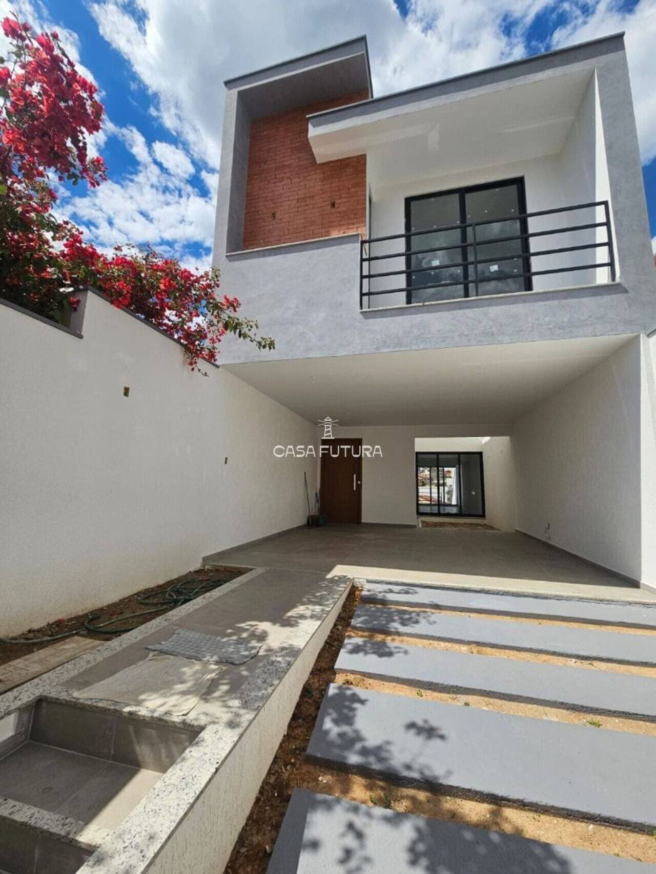 Casa com 3 quartos, 150 m²