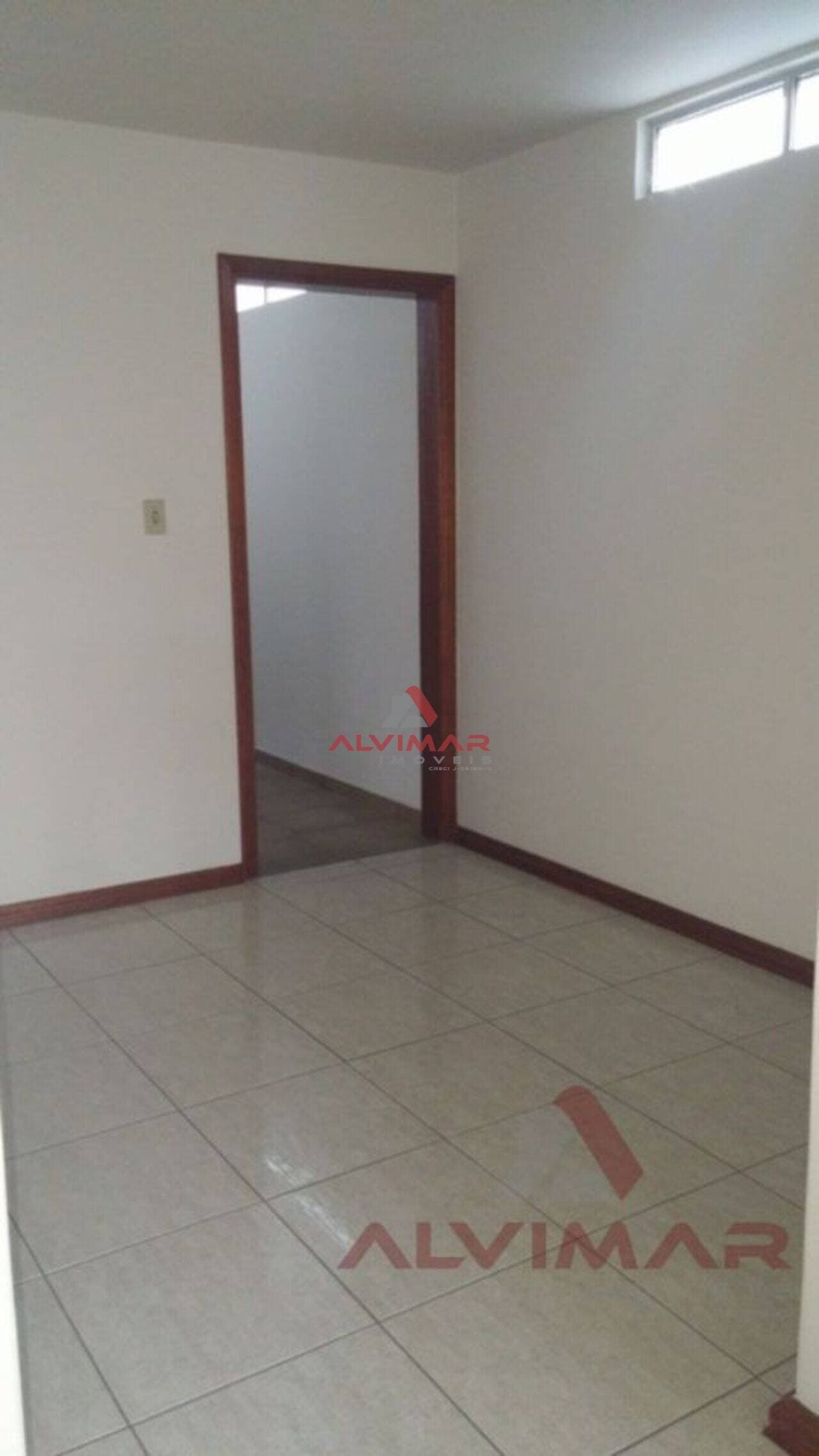 Apartamento com 3 quartos, 111 m², aluguel por R$ 1.820 ou à venda por R$ 430.000 - foto 8