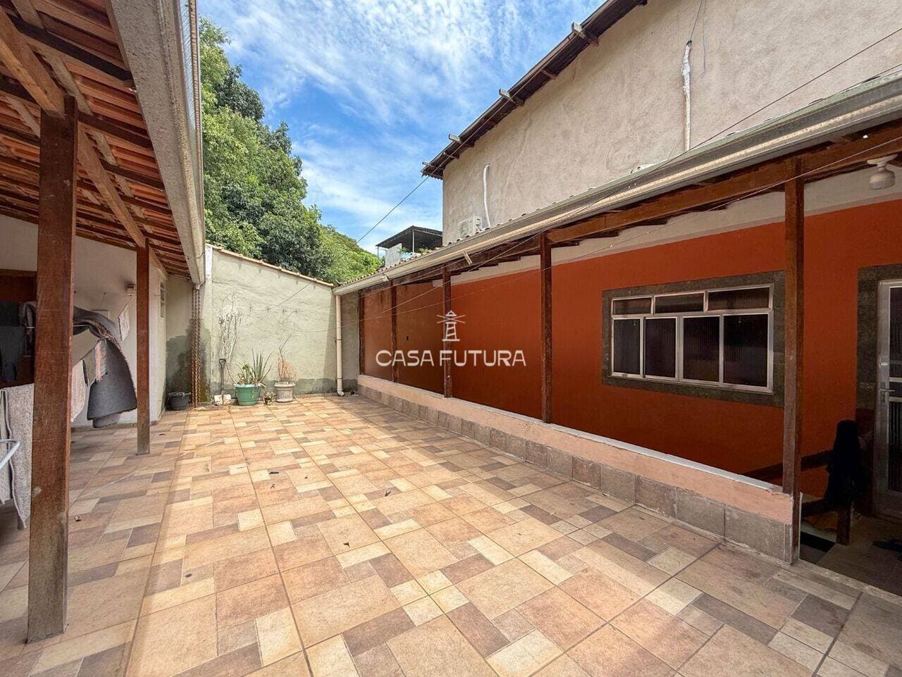 Apartamento garden com 3 quartos, 106 m²