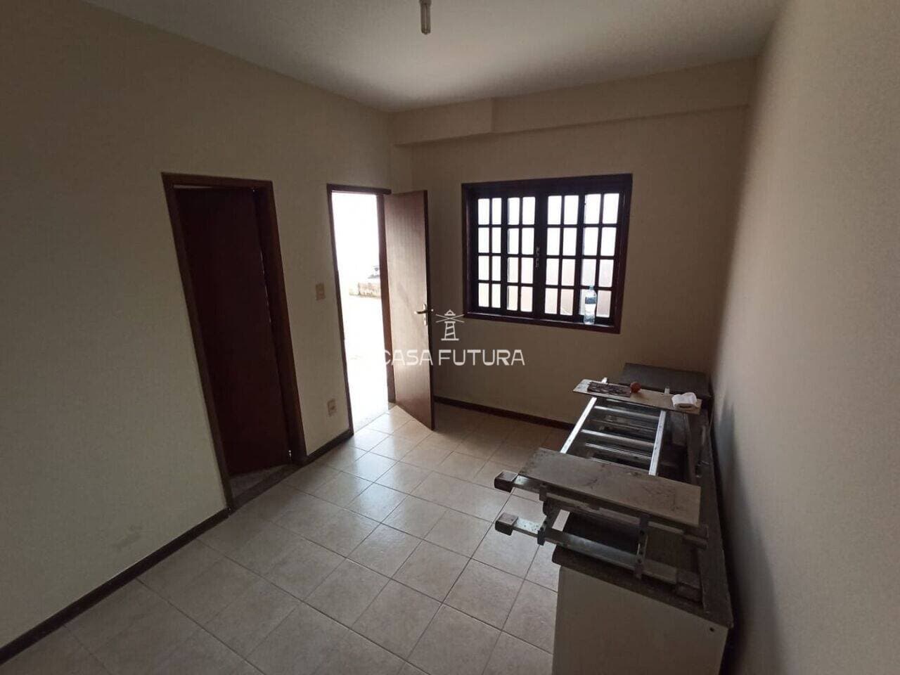 Casa com 4 quartos, 159 m² - foto 6