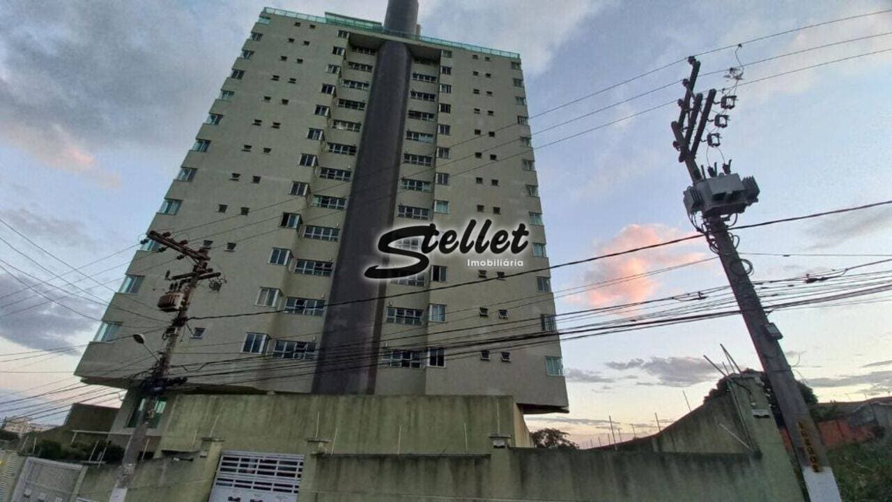 Cobertura em Granja dos Cavaleiros - Macaé/RJ