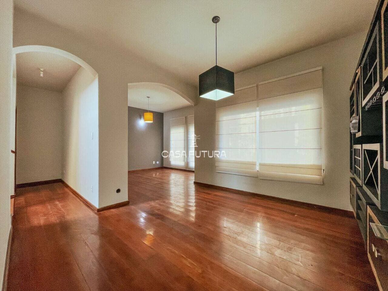 Casa com 4 quartos, 292 m² - foto 9