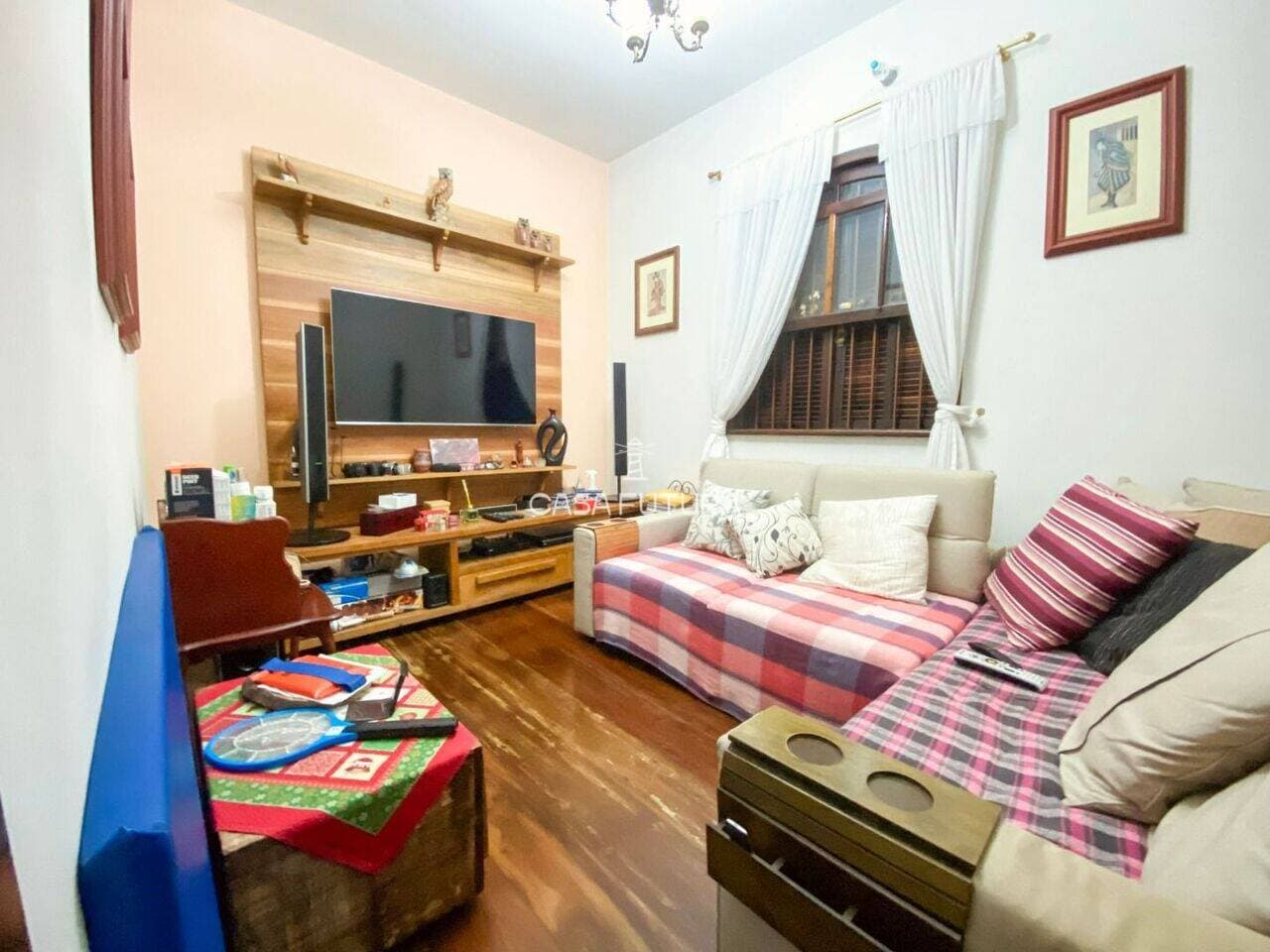 Casa com 3 quartos, 256 m² - foto 8