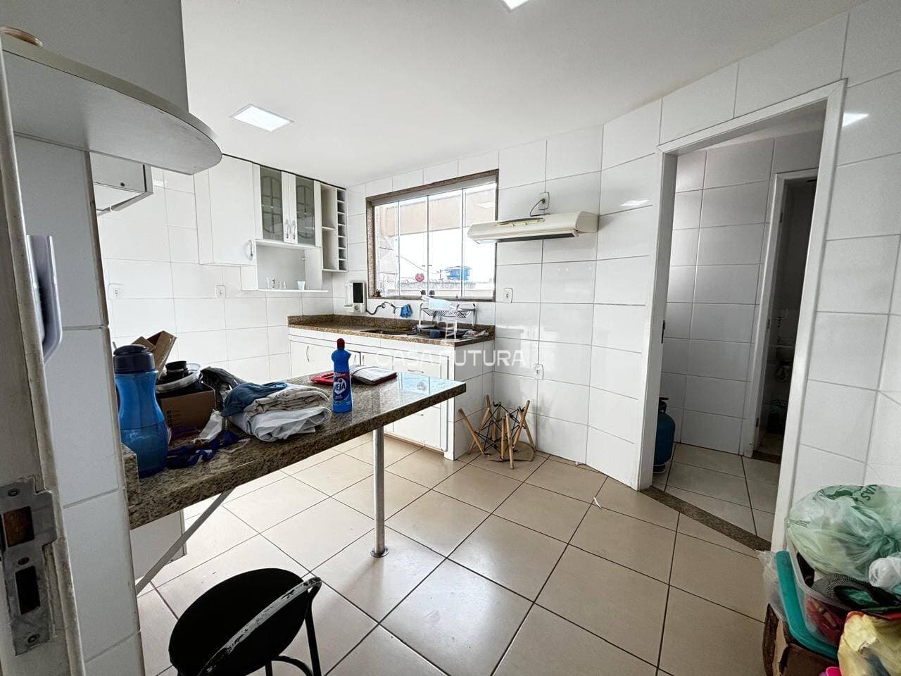 Apartamento com 3 quartos, 150 m² - foto 4