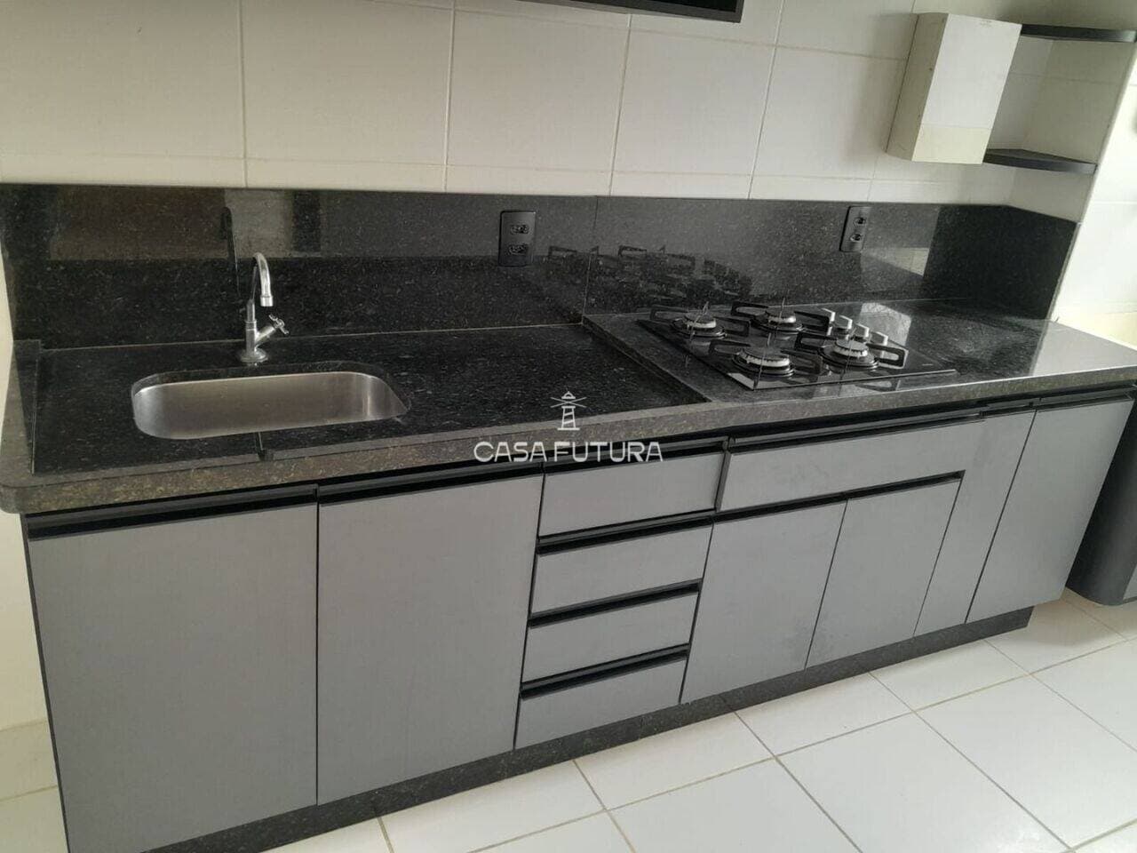 Apartamento com 2 quartos, 60 m²