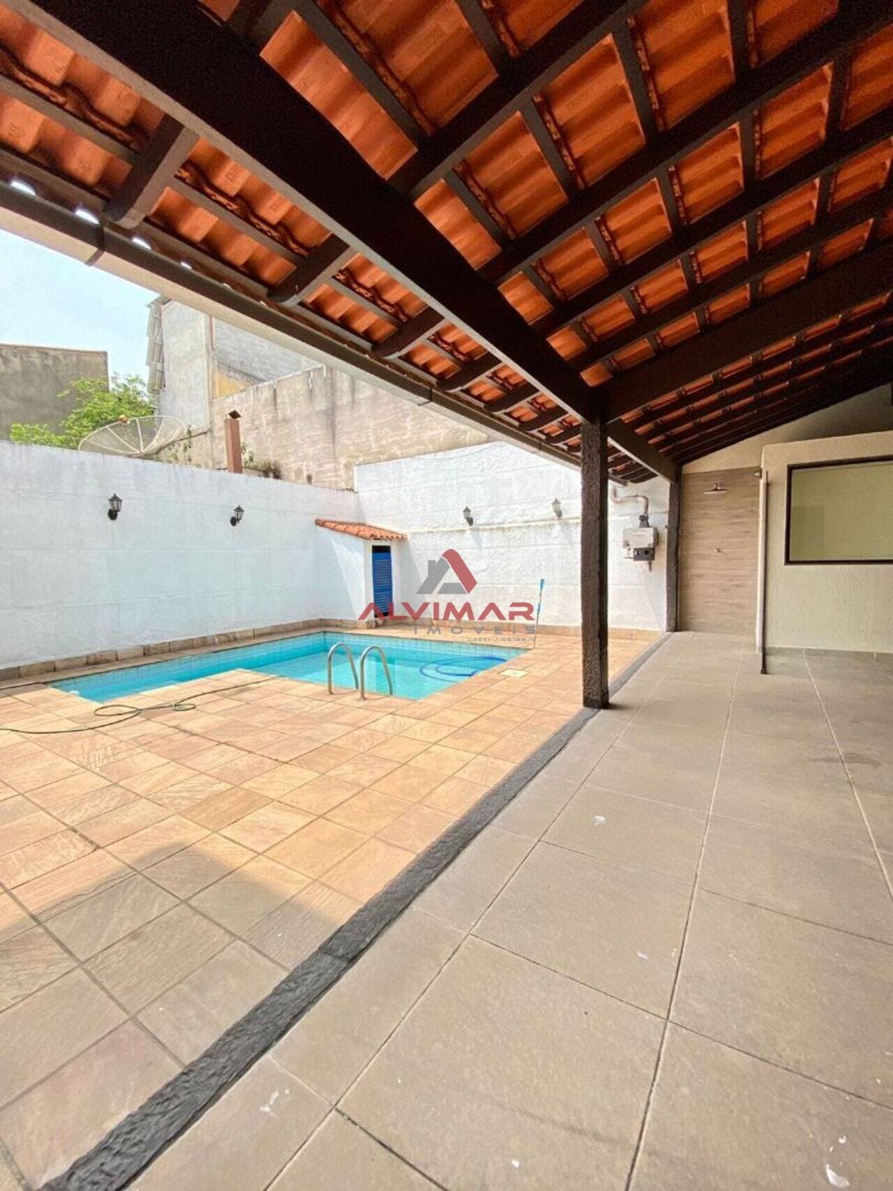 Casa com 4 quartos, 297 m² - foto 7