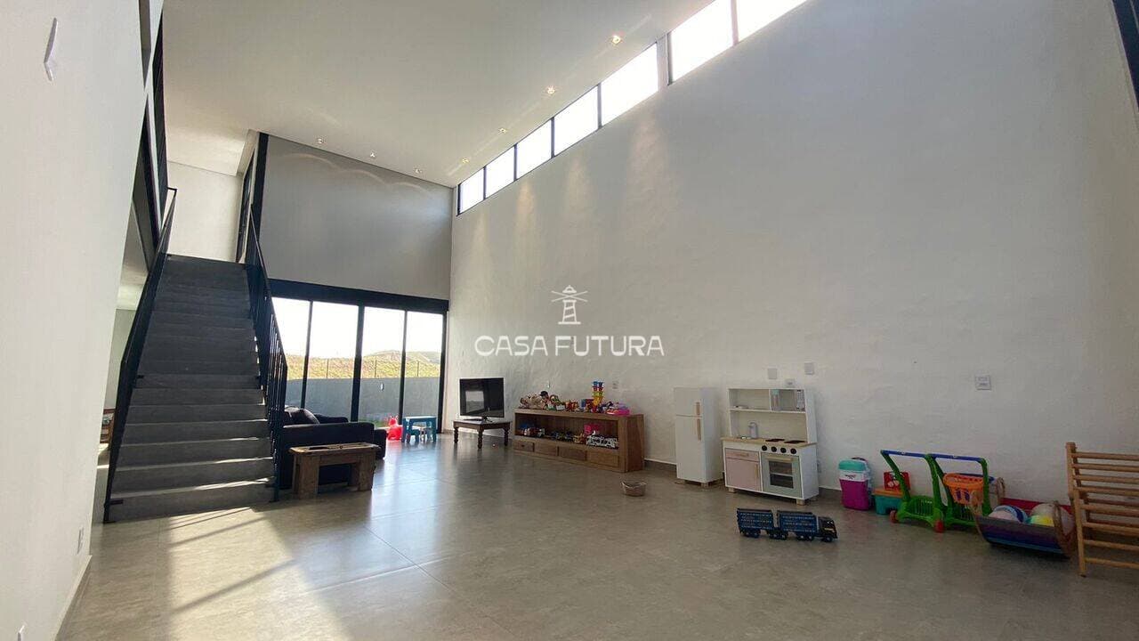 Casa com 4 quartos, 400 m² - foto 5