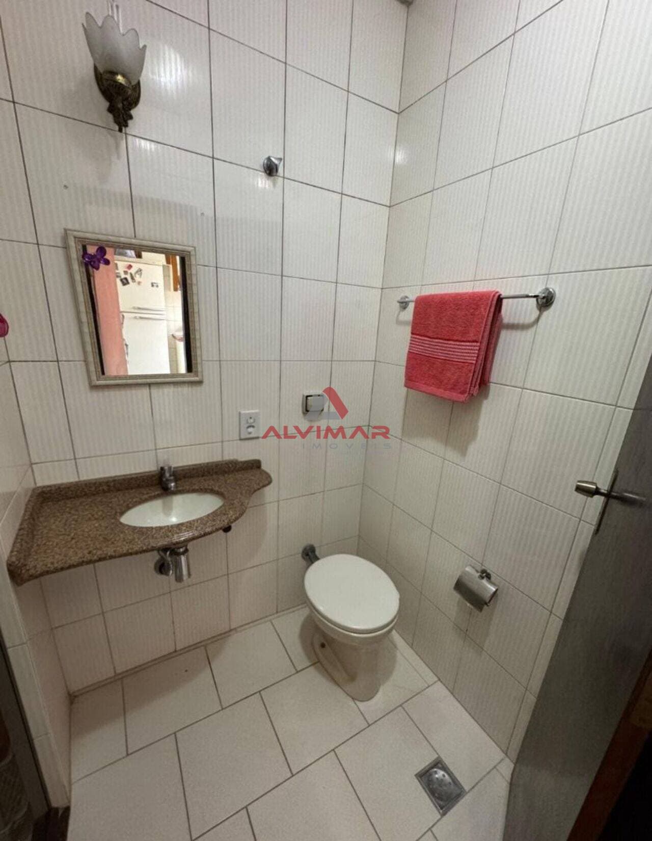Apartamento com 2 quartos, 66 m² - foto 9