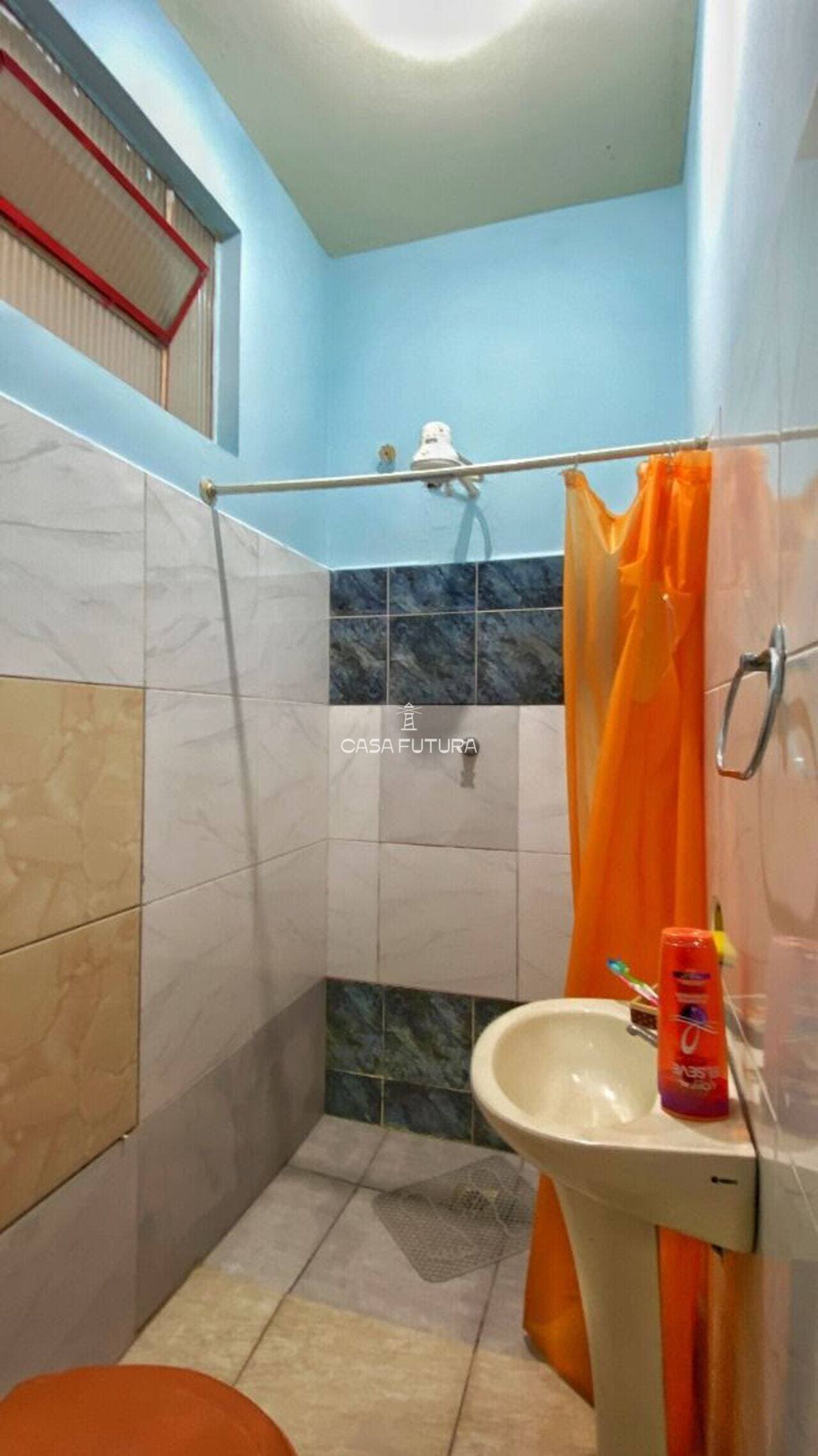 Casa com 3 quartos, 248 m² - foto 6