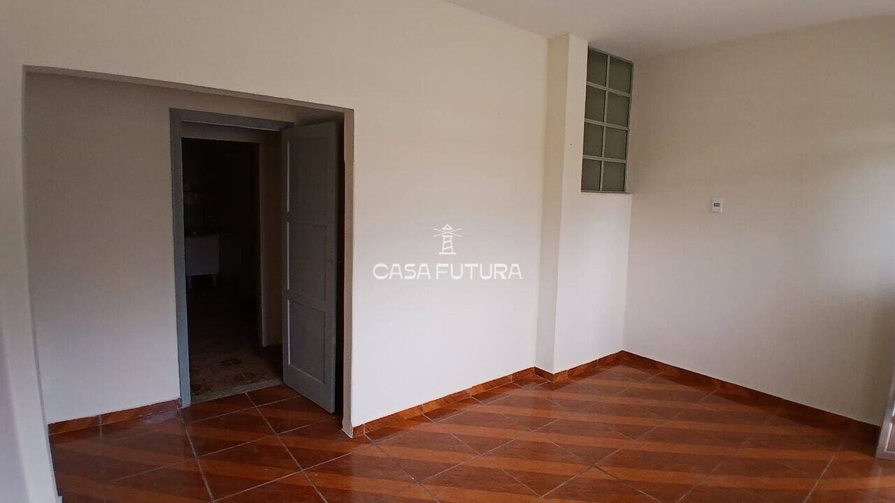 Casa com 3 quartos, 120 m² - foto 4