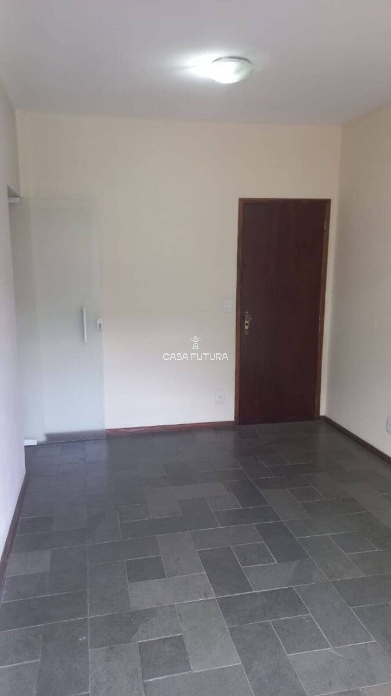 Apartamento com 3 quartos, 145 m² - foto 7