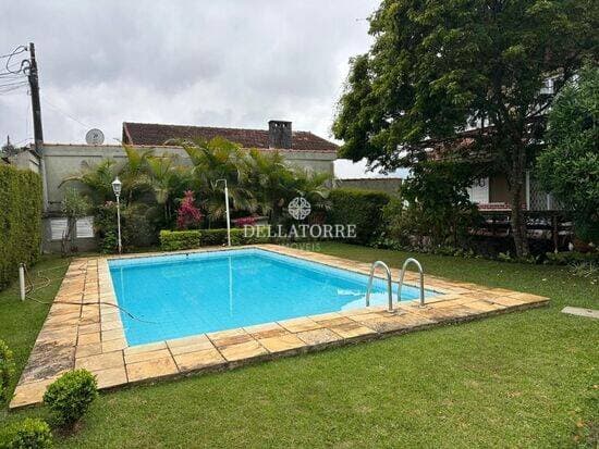 Apartamento com 2 quartos, 131 m² - Jardim Cascata - Teresópolis/RJ