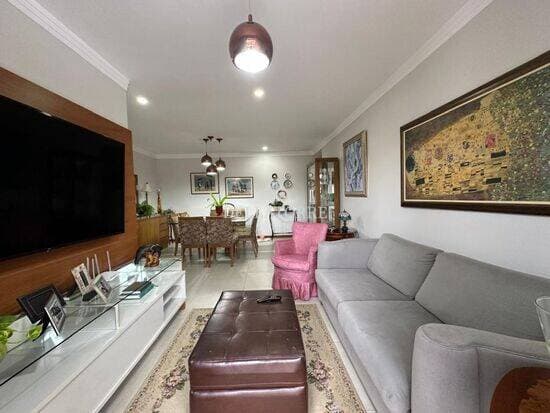 Apartamento com 3 quartos, 115 m² - Alto - Teresópolis/RJ