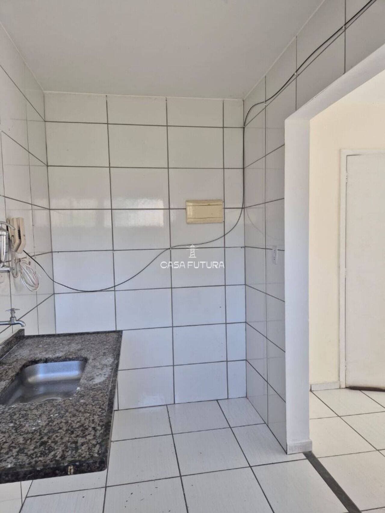 Apartamento com 2 quartos, 50 m² - foto 4