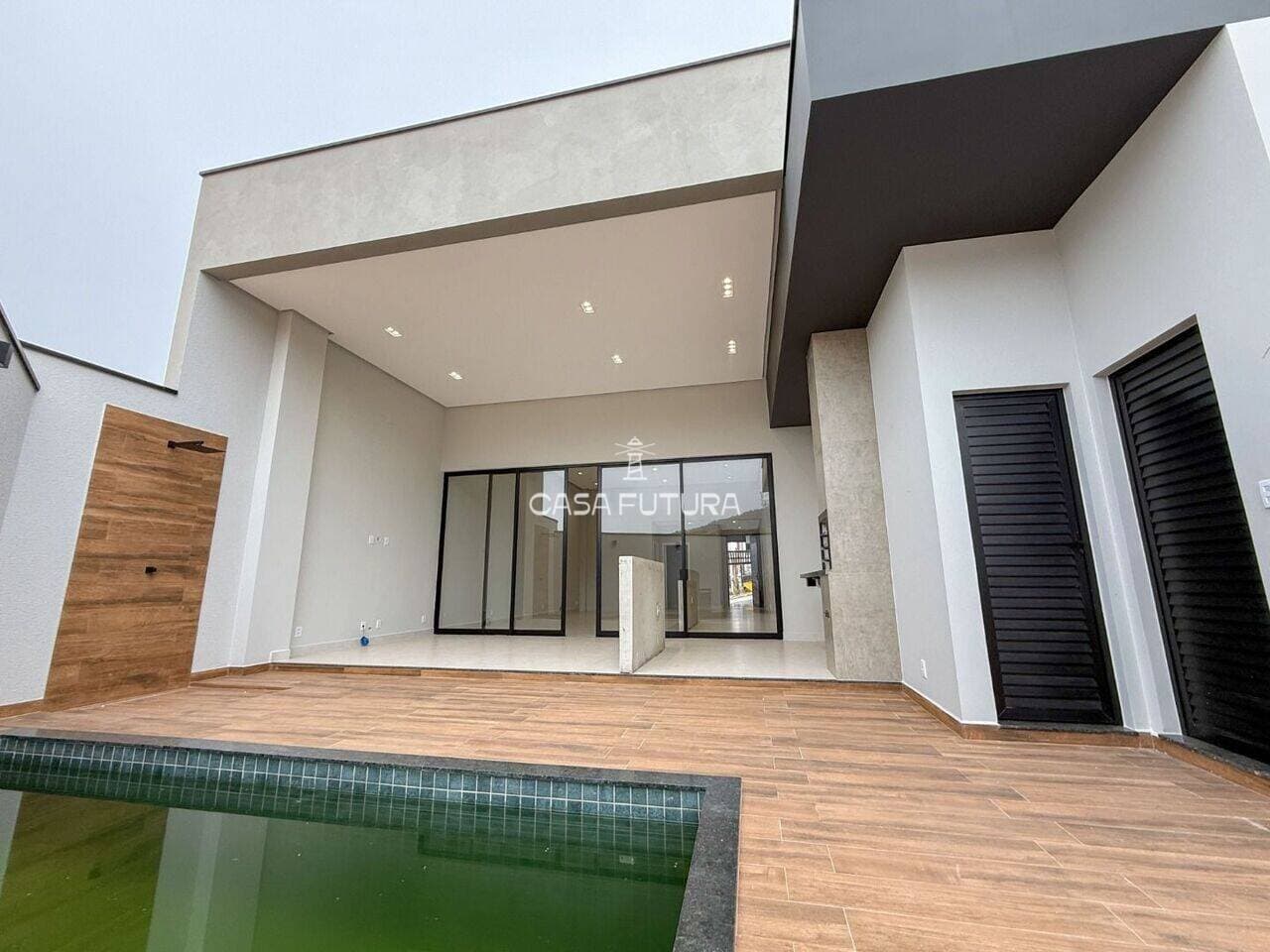 Casa com 3 quartos, 215 m² - foto 2