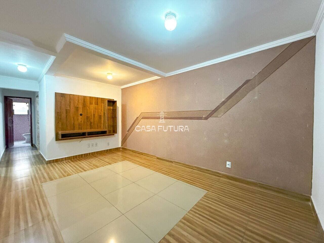 Casa com 4 quartos, 162 m²