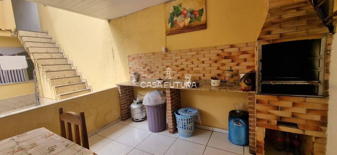 Casa com 4 quartos, 250 m² - foto 7