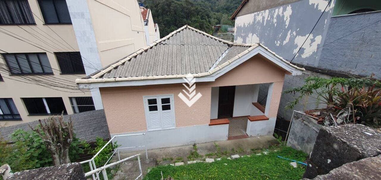 Casa com 3 quartos, 79 m² - Vila Amélia - Nova Friburgo/RJ