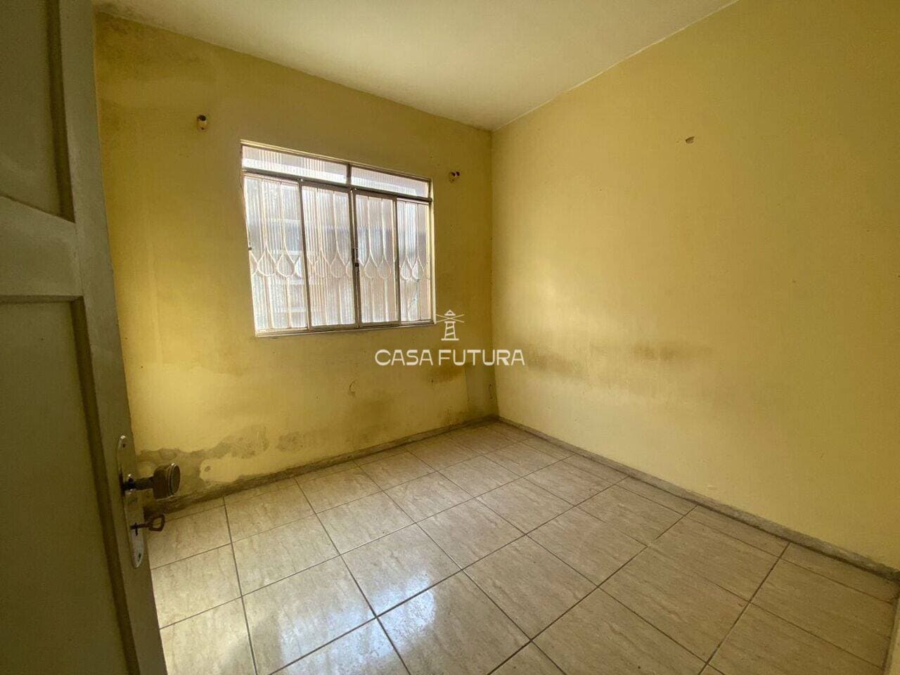 Casa com 4 quartos, 235 m² - foto 5