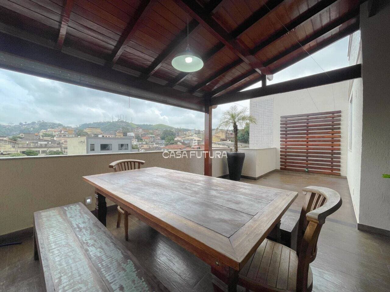 Cobertura com 3 quartos, 161 m² - foto 2