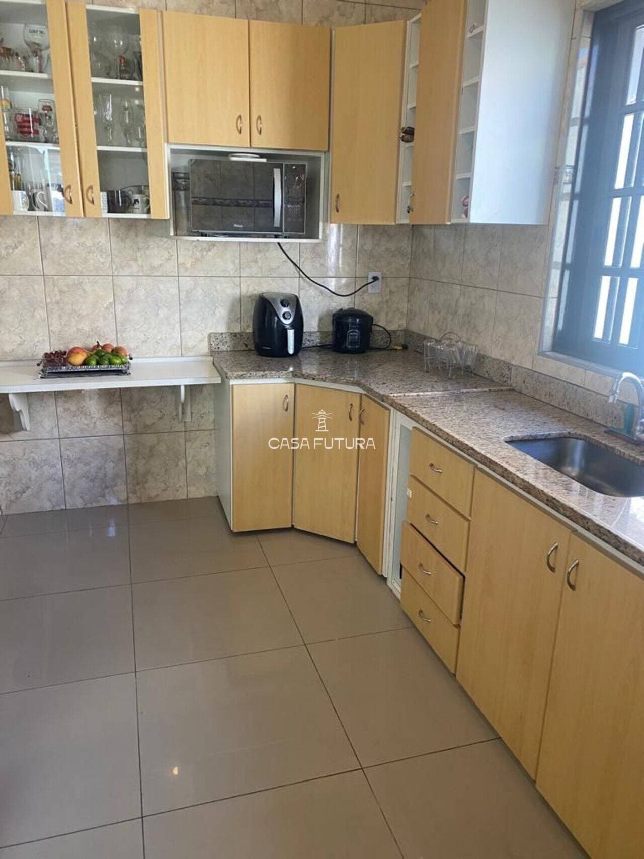 Casa com 3 quartos, 165 m² - foto 7