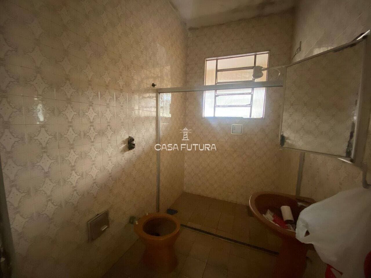 Casa com 4 quartos, 235 m² - foto 8