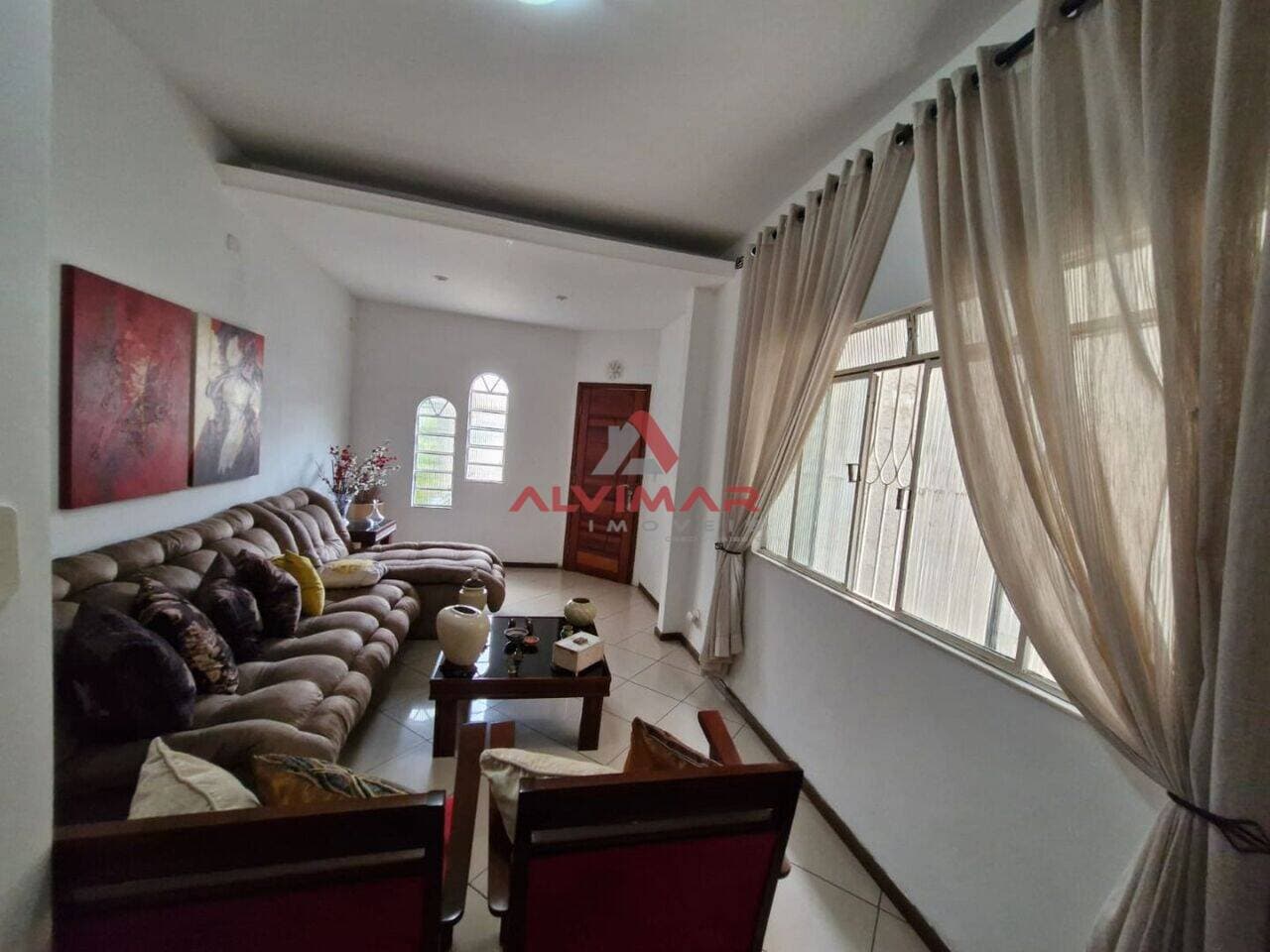 Apartamento com 3 quartos, 145 m² - foto 3