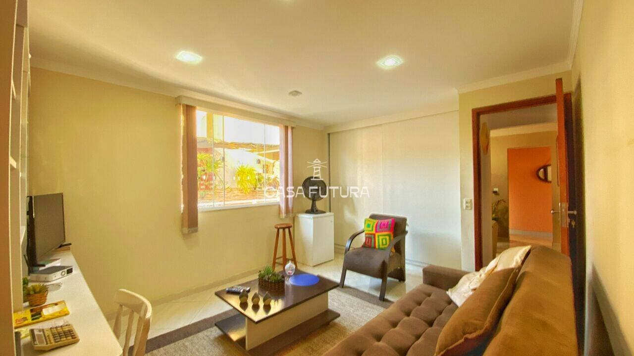 Casa com 3 quartos, 221 m² - foto 6