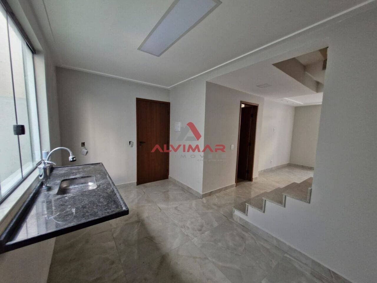 Casa com 3 quartos, 101 m² - foto 4