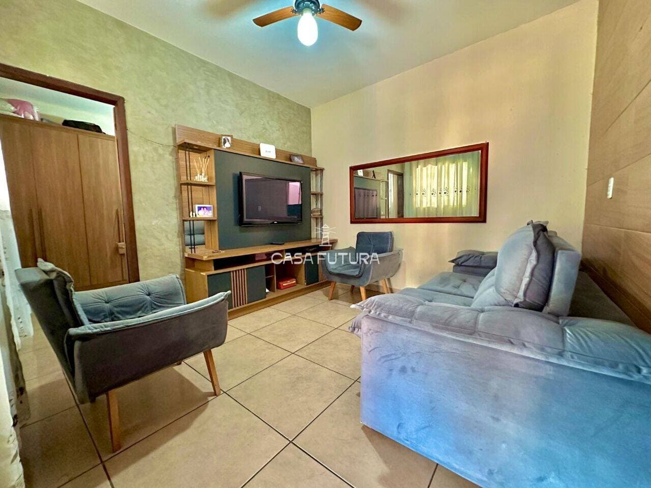 Casa com 2 quartos, 60 m²