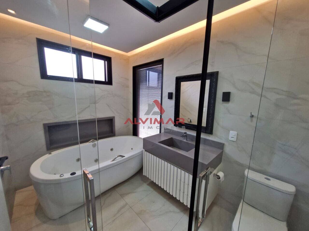 Casa com 4 quartos, 212 m² - foto 8