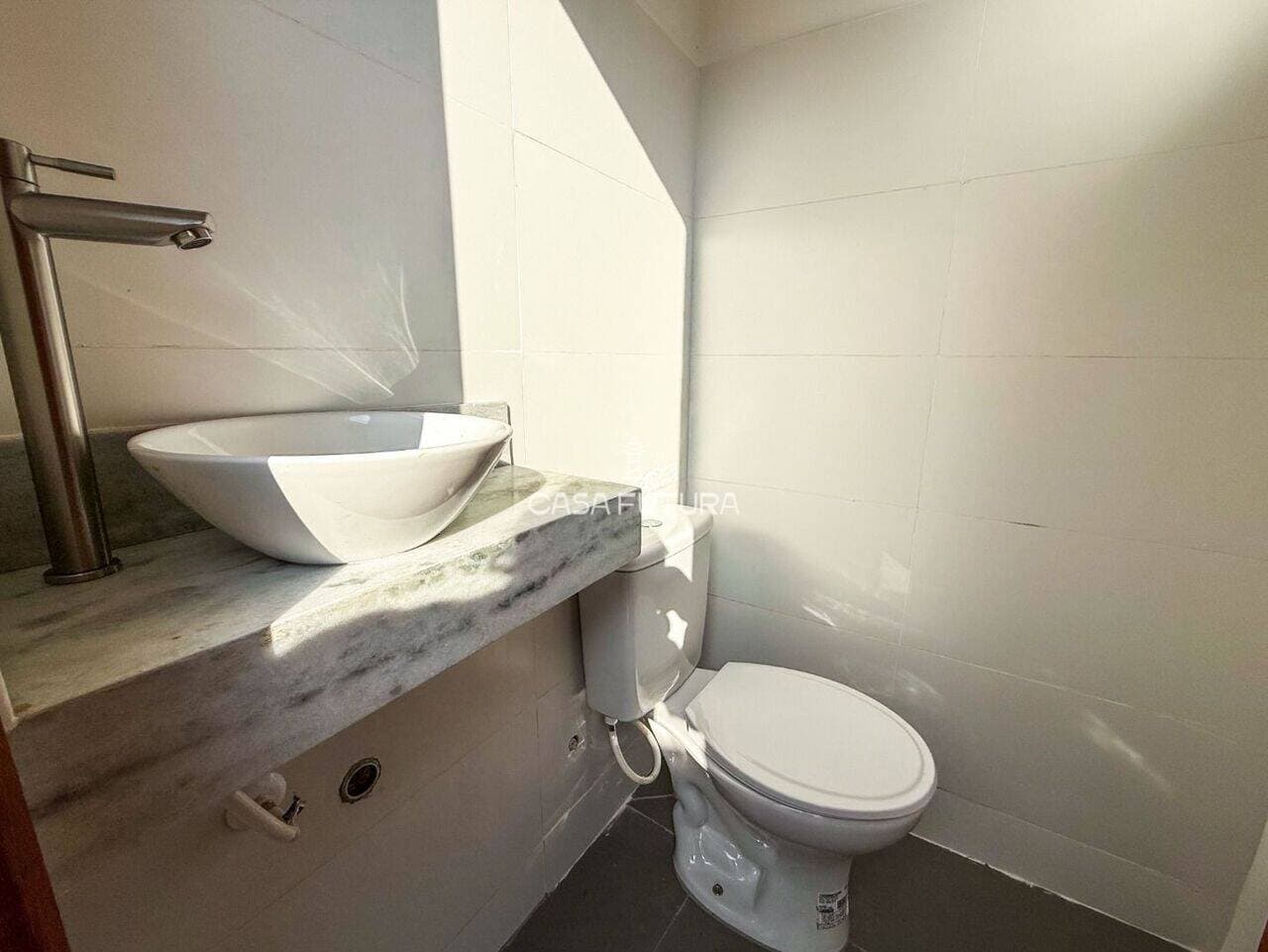 Casa com 3 quartos, 143 m² - foto 8