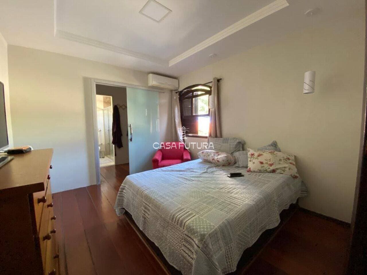 Apartamento com 4 quartos, 188 m² - foto 7