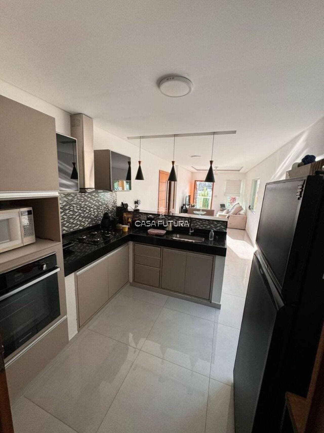 Casa com 9 quartos, 151 m² - foto 6