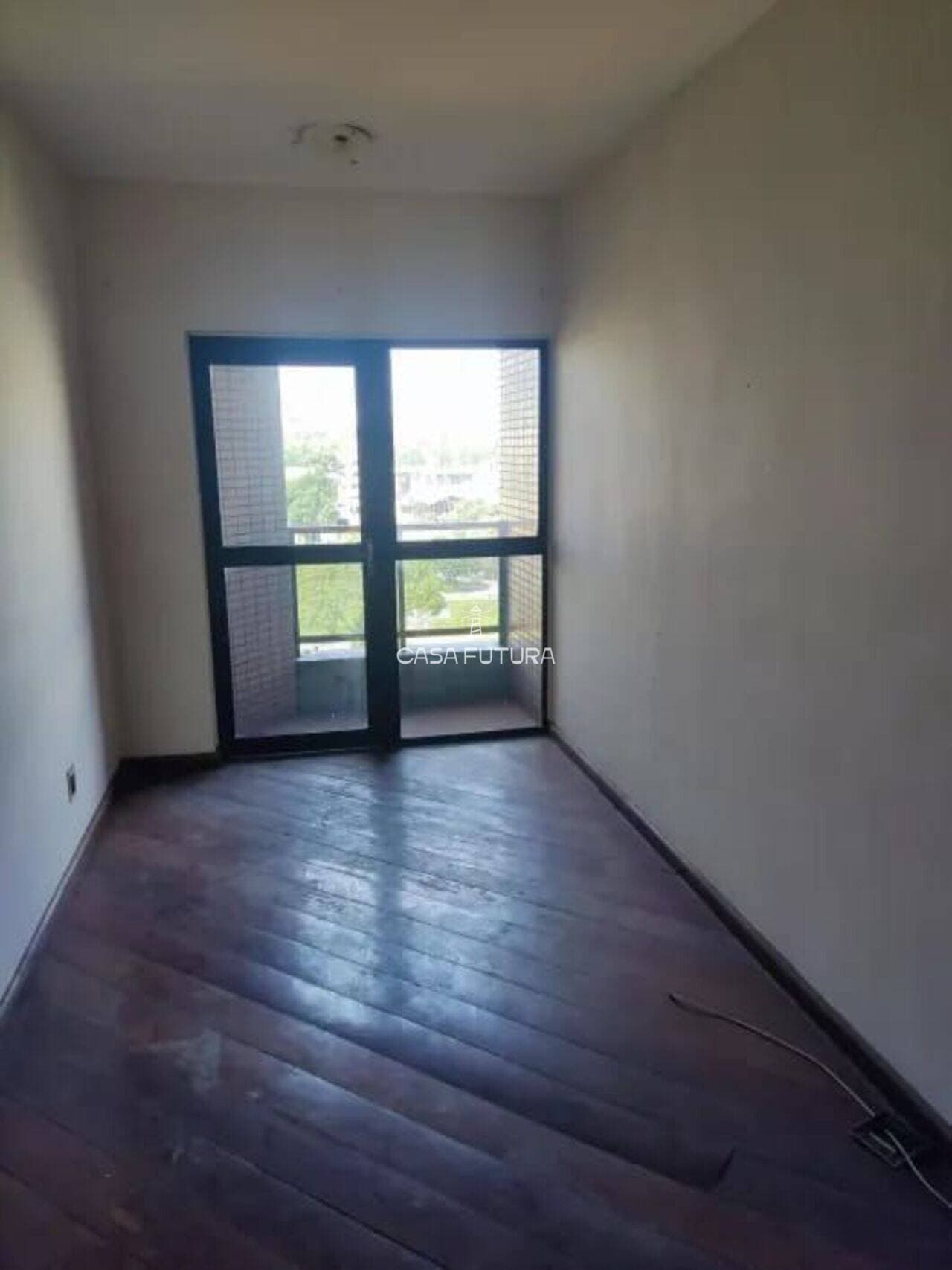 Apartamento com 3 quartos, 127 m² - foto 5