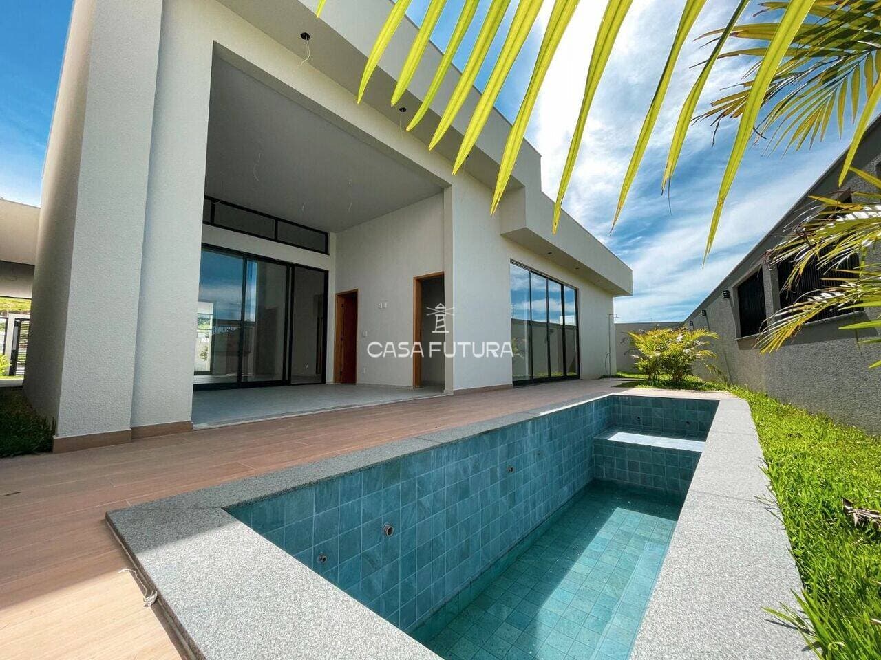 Casa com 3 quartos, 207 m² - foto 2