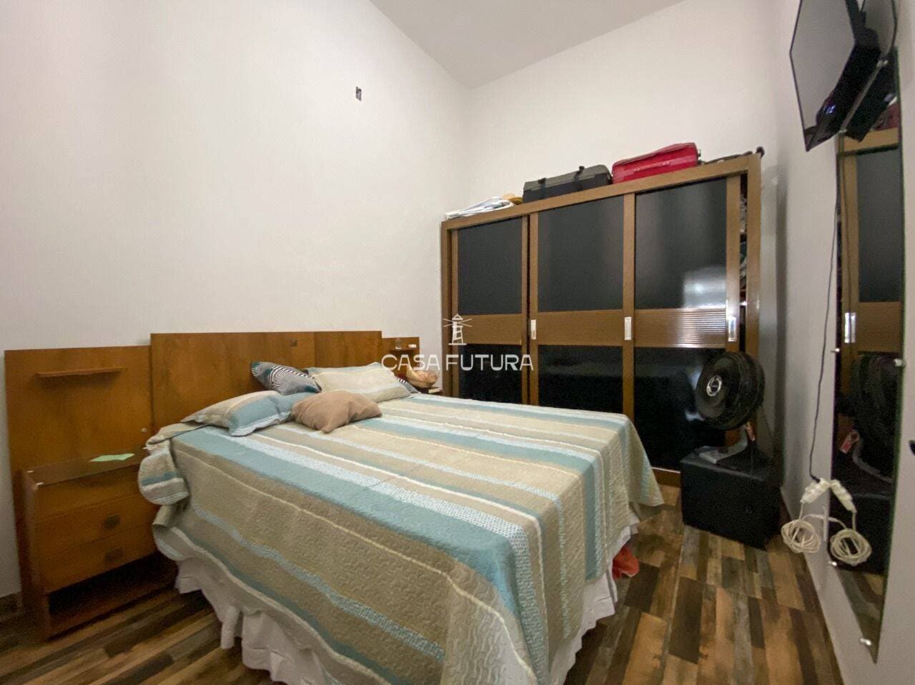 Casa com 3 quartos, 200 m² - foto 7