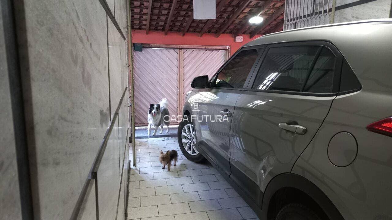 Casa com 5 quartos, 297 m² - foto 7