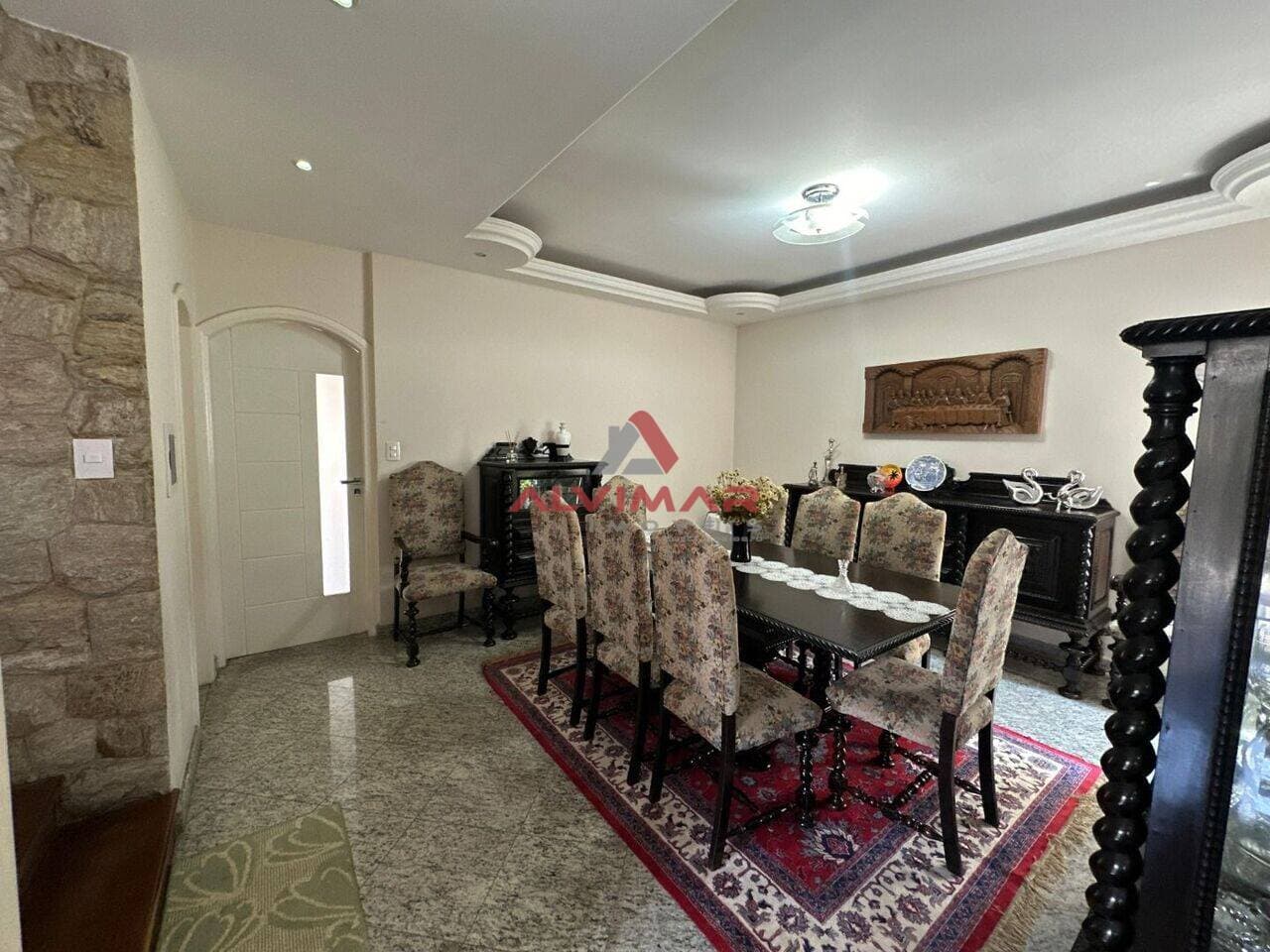Casa com 4 quartos, 360 m² - foto 6